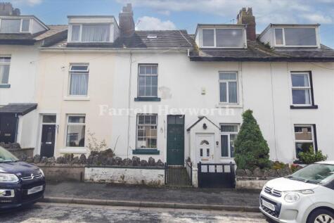 5 The Grove, Carnforth, Lancashire LA5 9JE