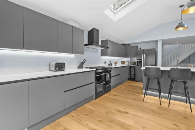 kitchen #4.jpg