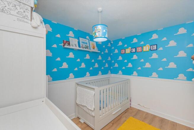 16. Bedroom 2 (3).jpg