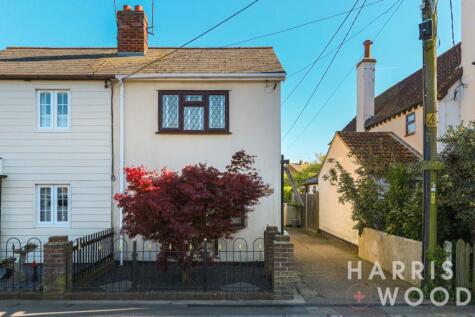 Weeley Road, Aingers Green, Great Bentley, Colchester, Essex, CO7