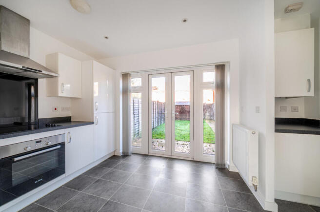 1388916-24-693aca...