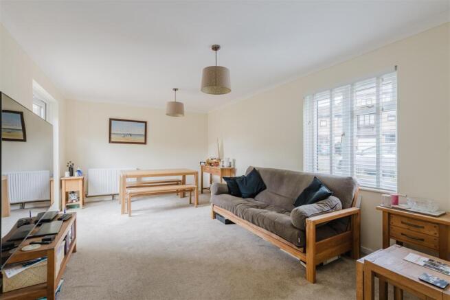 2 bed Detached Bungalow for sale Image 6
