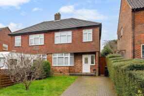 70, Sunnybank, Warlingham CR6 9SS