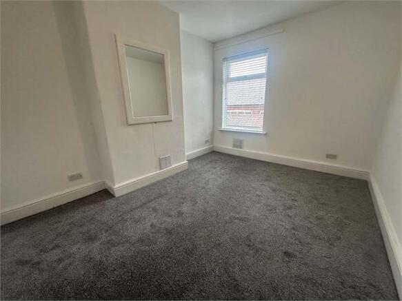 2 bed Terraced for sale Image 6
