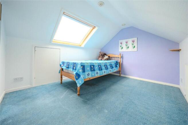 3 bed Semi-Detached for sale Image 10
