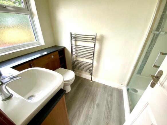 Ensuite.jpg