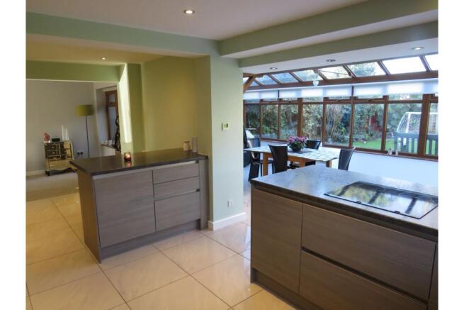 Kitchen/Breakfast