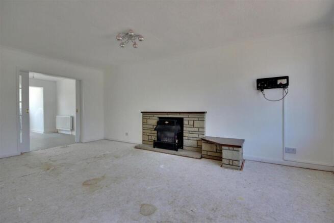 Percy Close, Leconfield, Beverley photo 4