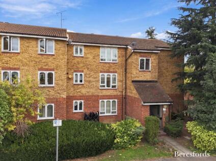 Frazer Close, Romford, RM1