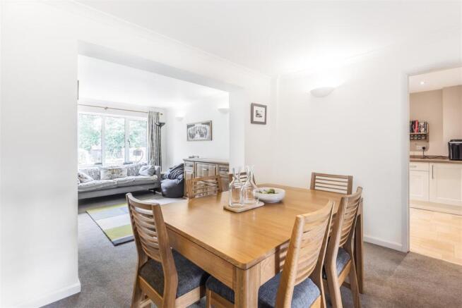 637657 (4).jpg
