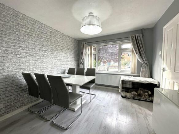 Dining Room 03a
