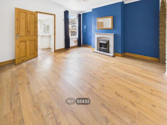 4 bed Terraced to rent Image 4