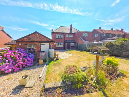 Wombwell Lane, Wombwell, Barnsley, S73 8EQ