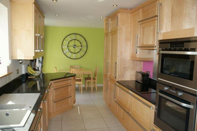 breakfast kitchen