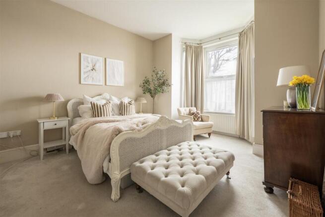 Handsworth Avenue, E4