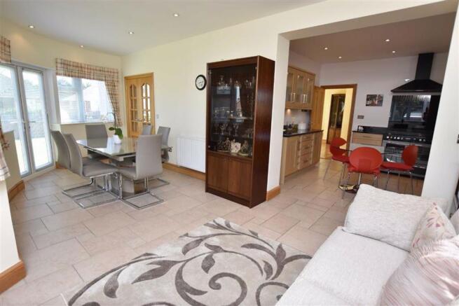 Dining & Sitting Room
