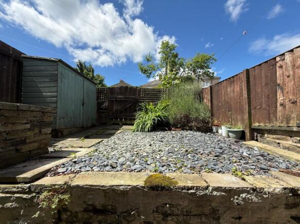 3 bed Terraced for sale Image 8