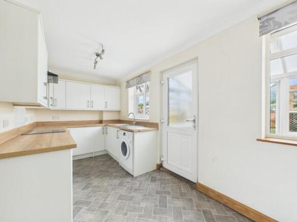 2 bed House for sale Image 8