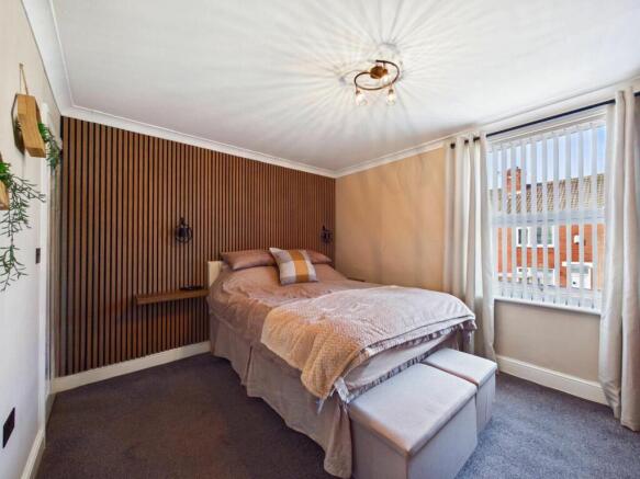 3 bed Terraced for sale Image 5