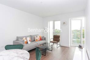 38, Chapman House, Filmworks Walk, London W5 5EF