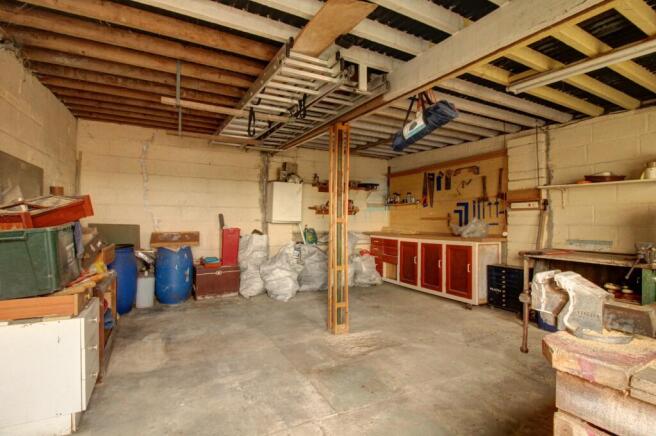Shed