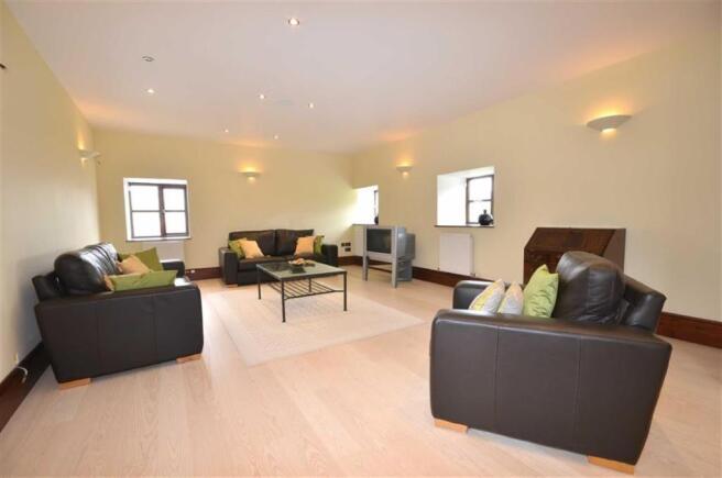 SITTING ROOM