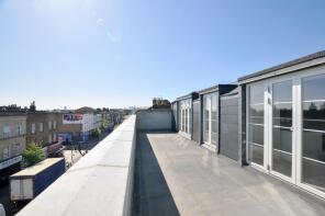 Flat 5, 21, Chatsworth Road, Hackney, London E5 0FF