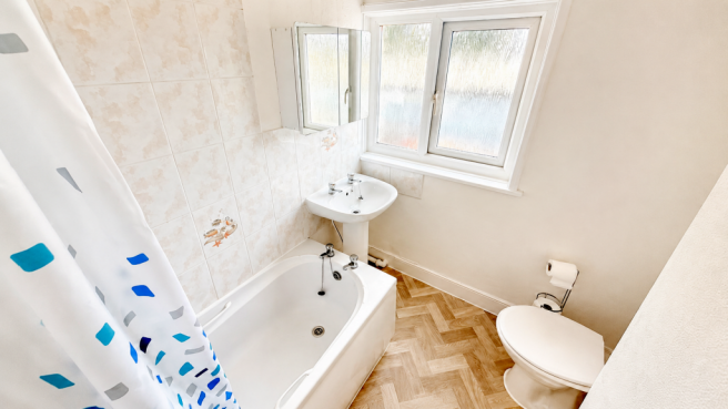 2 bed Terraced for sale Image 12