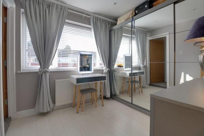 Bedroom 2 (Double)