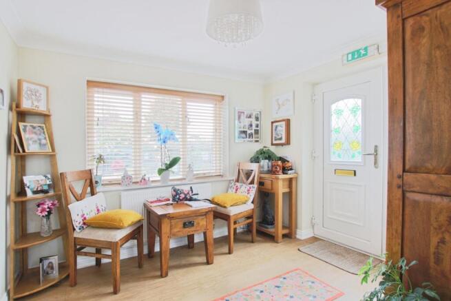 4 bed Detached Bungalow for sale Image 7