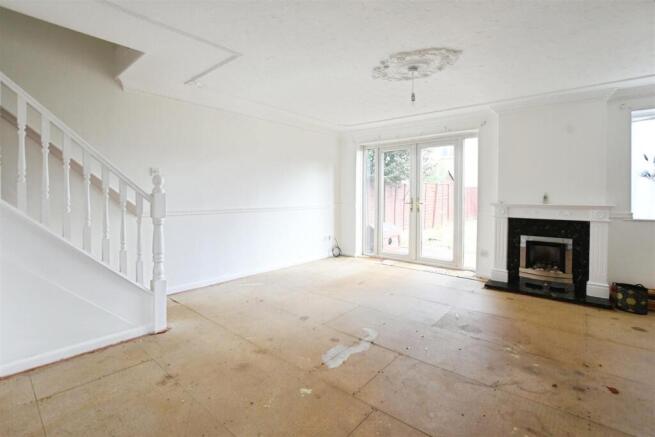 3 bed Detached for sale Image 8