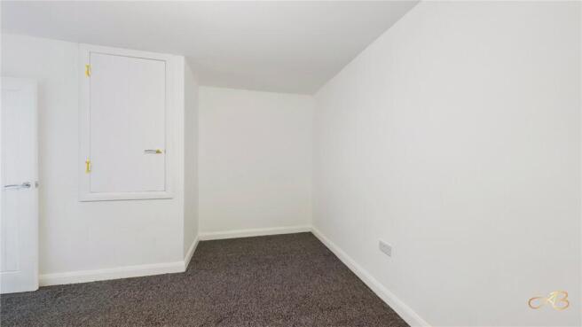 3 bed Terraced for sale Image 5