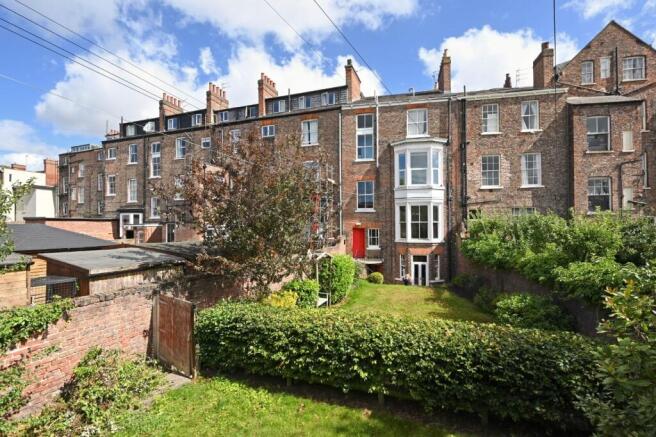1 bed Flat to rent Image 8