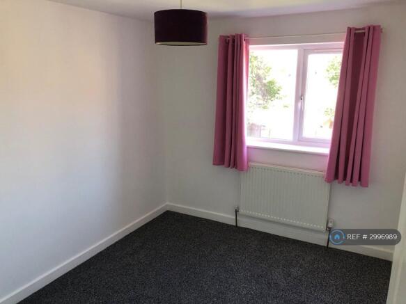 4 bed Terraced to rent Image 10