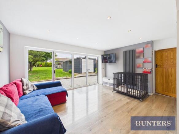 3 bed Semi-Detached for sale Image 4