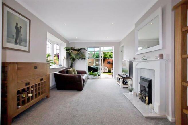 Living Room: