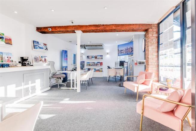 Constables - 35-37 High Street-5.jpg