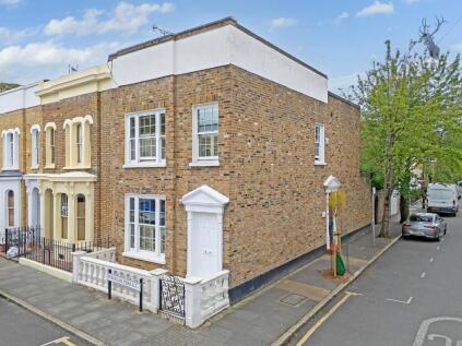Tredegar Terrace, London, E3