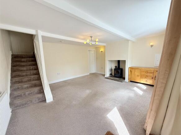 3 bed Cottage for sale Image 2