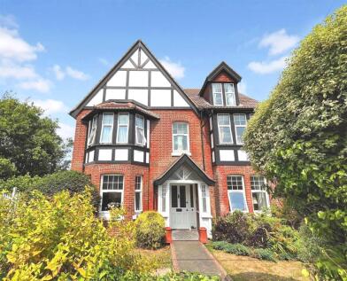 Granville Road, Totland Bay