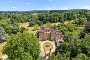 Apartment 9, Albury Park Mansion, Albury Park, Guildford GU5 9BB
