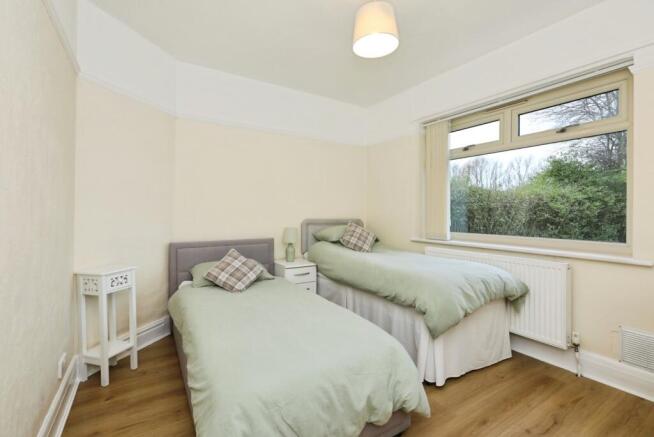 3 bed Bungalow for sale Image 9