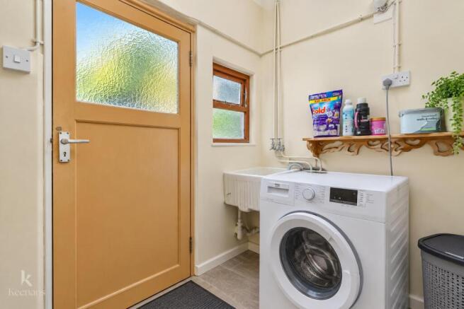 2 bed House for sale Image 9