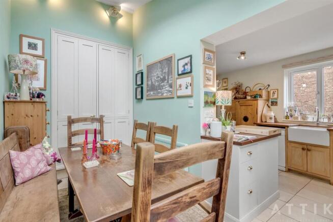 Attik 9 St Johns Road, Bungay NR35, 1DH (29).jpg