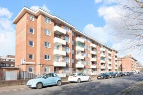 11, Camellia House, Idonia Street, London SE8 4LZ