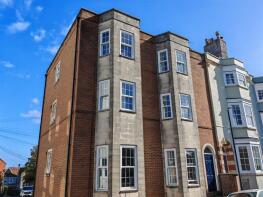 Flat A, 32, Alfred Place, Kingsdown, Bristol BS2 8HD