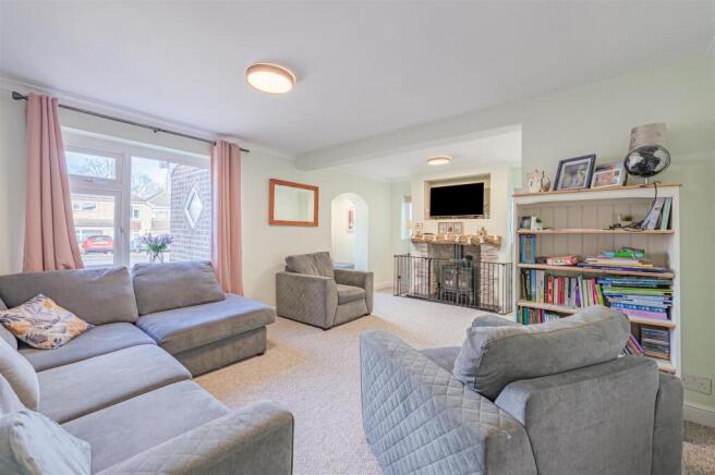 15 Malvern Crescent, Ashby