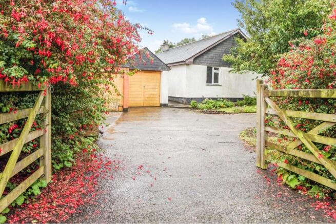 Gated Driveway