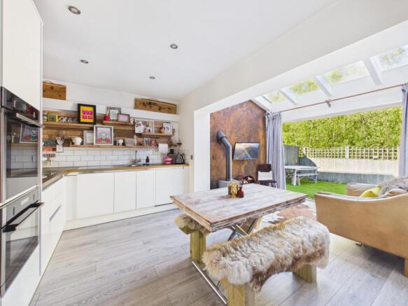 Kitchen diner lounge 