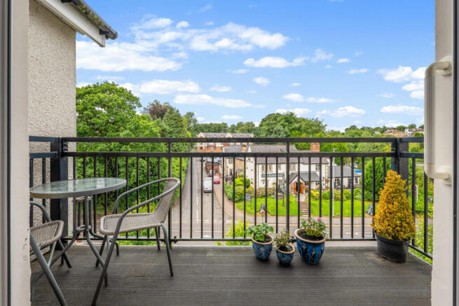 Flat 3/1, 11 Alexander Grove, Bearsden, G61 3EF photo 4